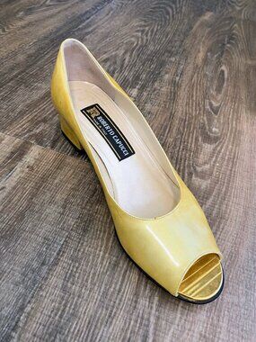 Vintage 90s Yellow Peep Toe Pumps / 90s / 100% Leather / Made in Italy